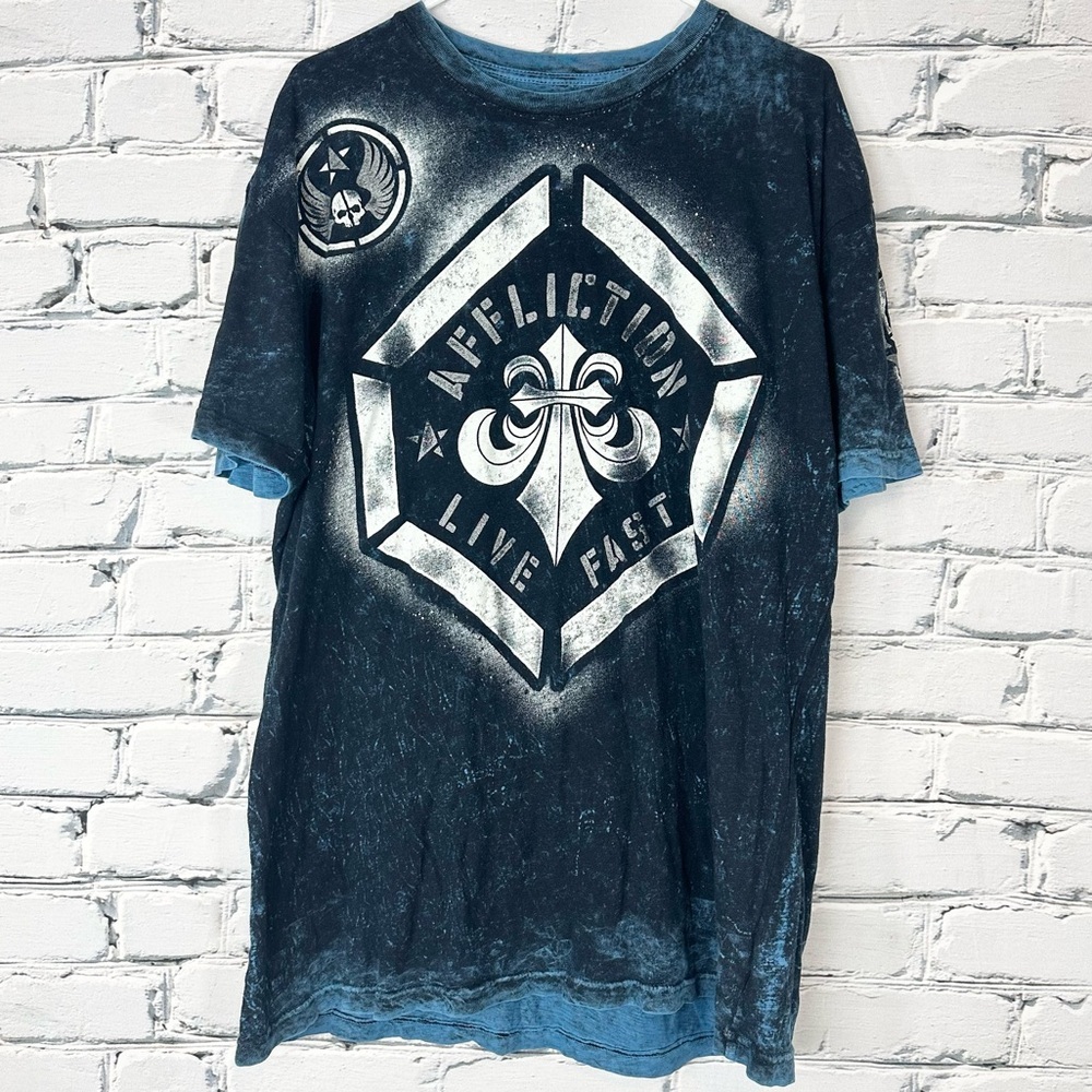 Affliction Reversible Graphic TShirt Mens XL Blue Y2k Vintage Military Grunge